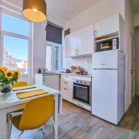 Cozy Studio Apartment On Riva Split