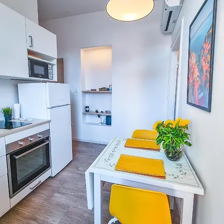 Cozy Studio Apartment On Riva Appartement Split
